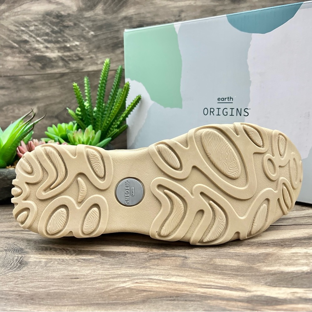 NIB Earth Origins Tanvi 8W 9W Knit Trail Slip On Sneaker Sand White Fabric - Picture 10 of 14